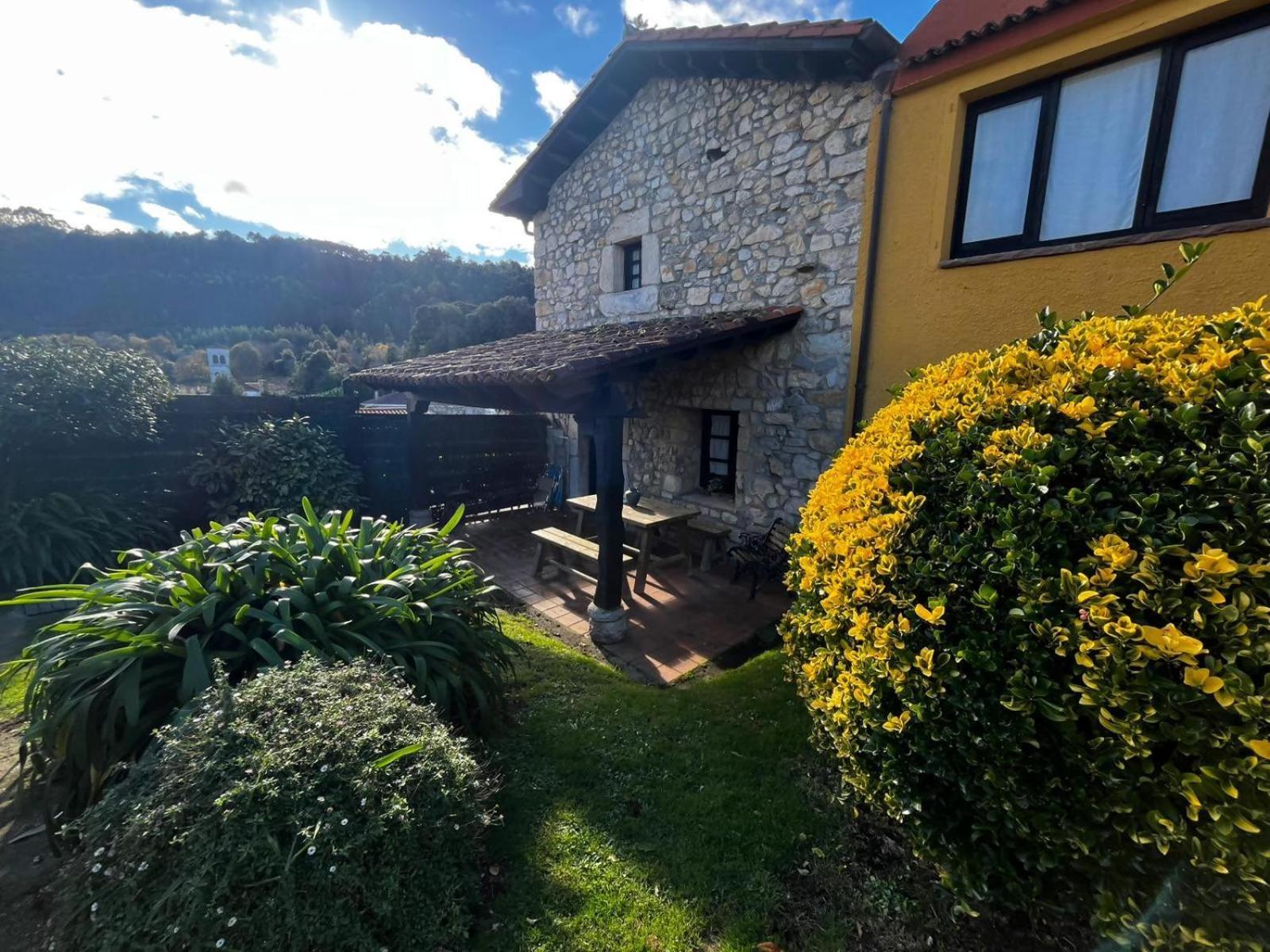 Casa Lula 2 Pendueles Llanesヴィラ エクステリア 写真